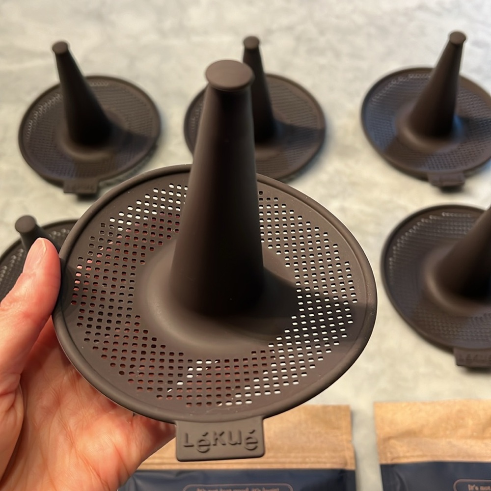 Lekue silicone bagel making set. Instructions. Two packages of Legit bagel mix! - Picture 4 of 7
